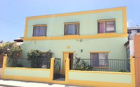 Hostal Luna Del Mar